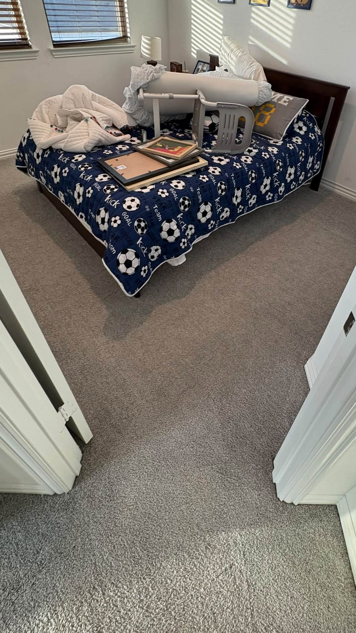 Clean carpet around bedroom